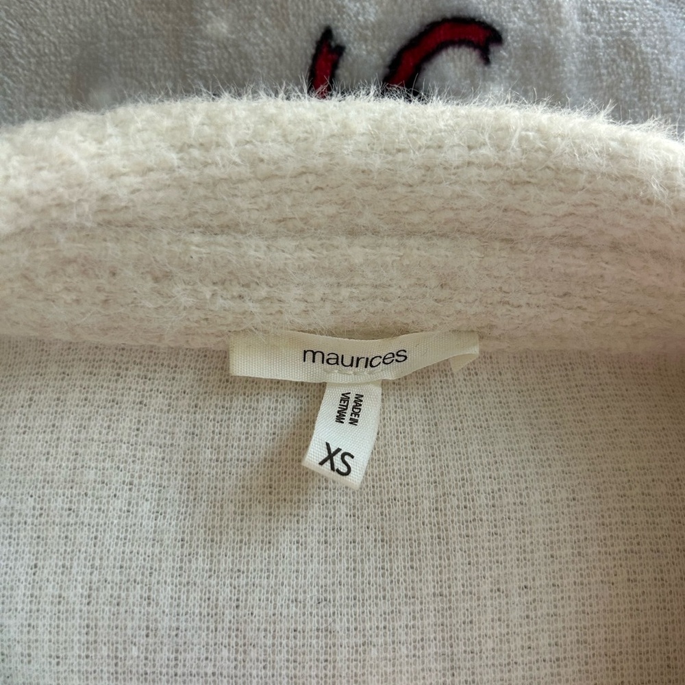 Cream Button-Up Wool Jacket - Picture 4 of 5